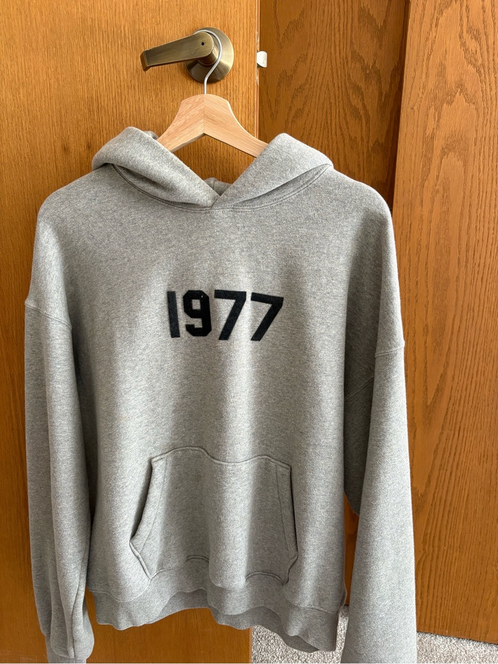 Essential Grey '1977' Pullover Hoodie